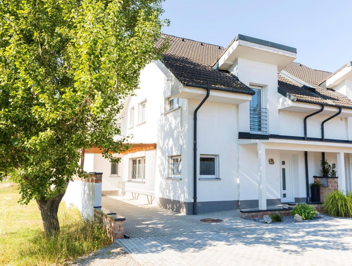 Domizil Illmitz Villa Exterior foto