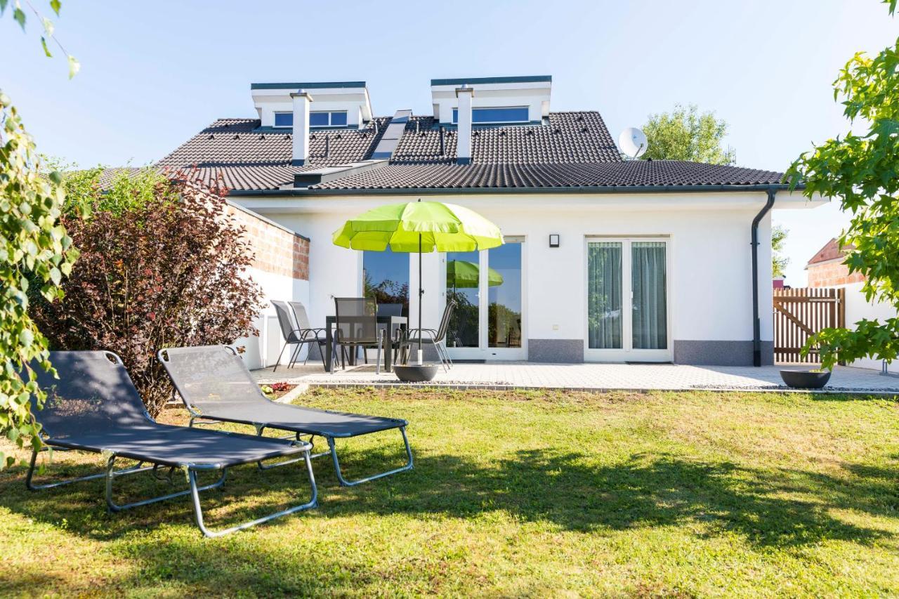 Domizil Illmitz Villa Exterior foto